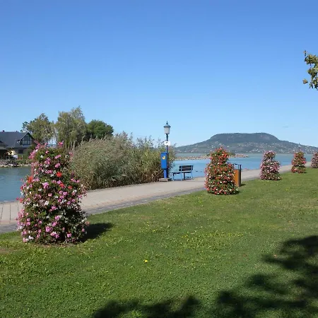 In Fonyod/balaton 39949 Apartament Fonyód